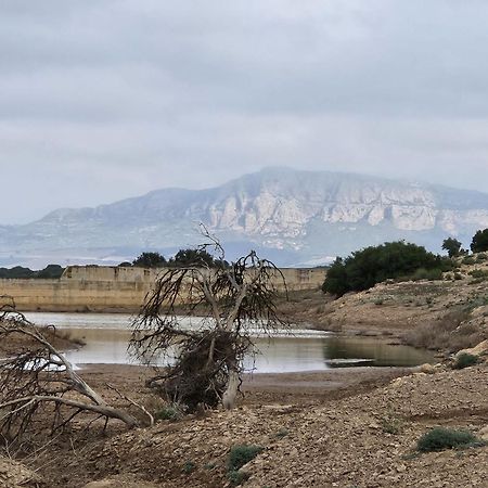 Finca Las Botas Алманса Екстериор снимка